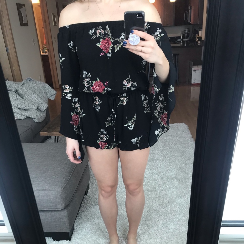 Forever21 | Black Romper